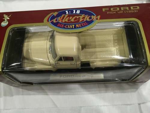 1953 Ford Pick Up 1:18 Scale Road Legends